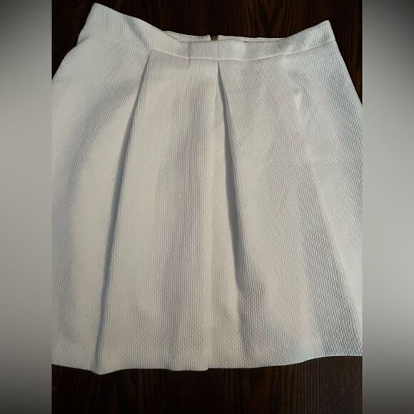 Worthington White Pleated Waffle Textured Skirt Women’s 12 EUC - Picture 7 of 11